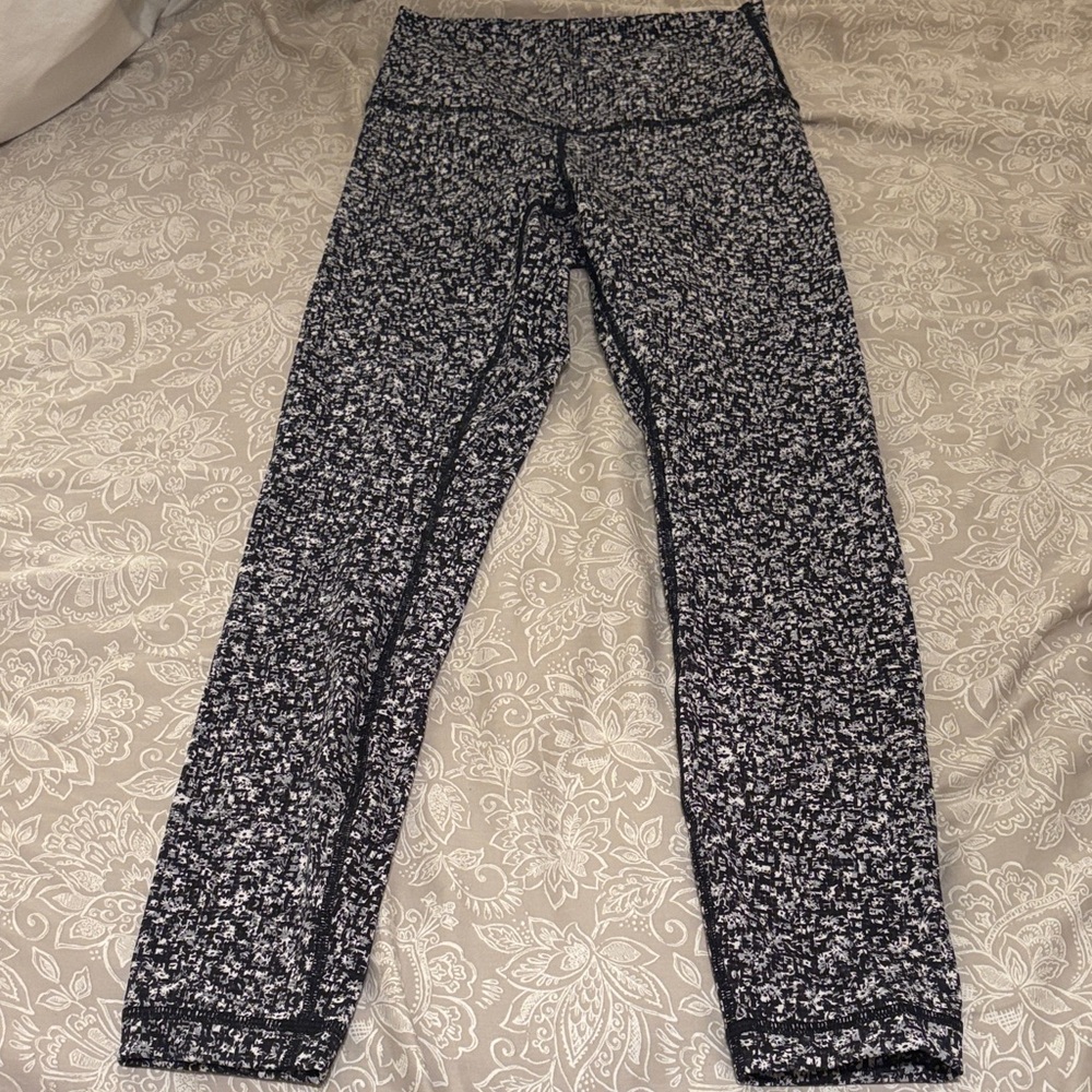 Lululemon Athletica Monochrome Patterned Leggings